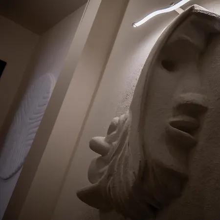 ゲストハウス Domo Anna ヴィッラシミーウス