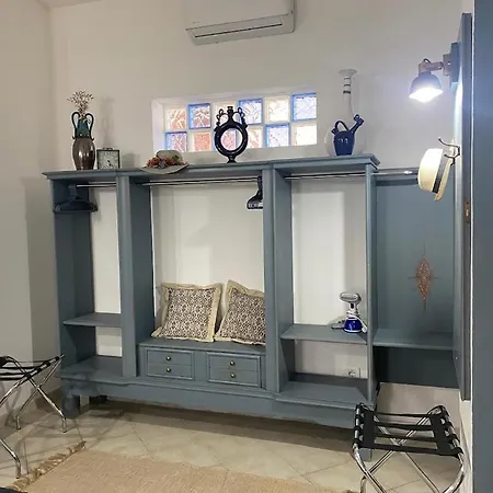 Πανσιόν Domo Anna 4*