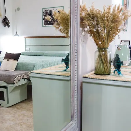 Domo Anna Πανσιόν