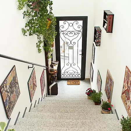 Πανσιόν Domo Anna