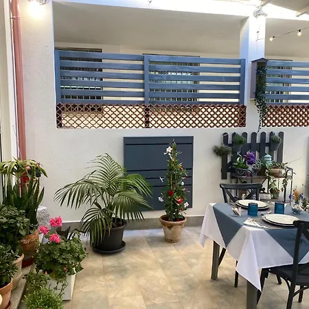 Domo Anna Guest house 4*