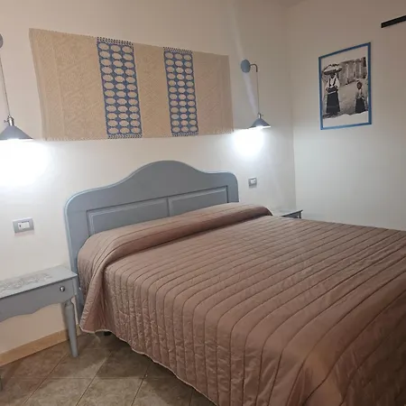 Guest house Domo Anna 4*